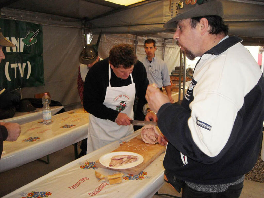 Inaugurazione sede Gruppo Alpini di Cavasagra