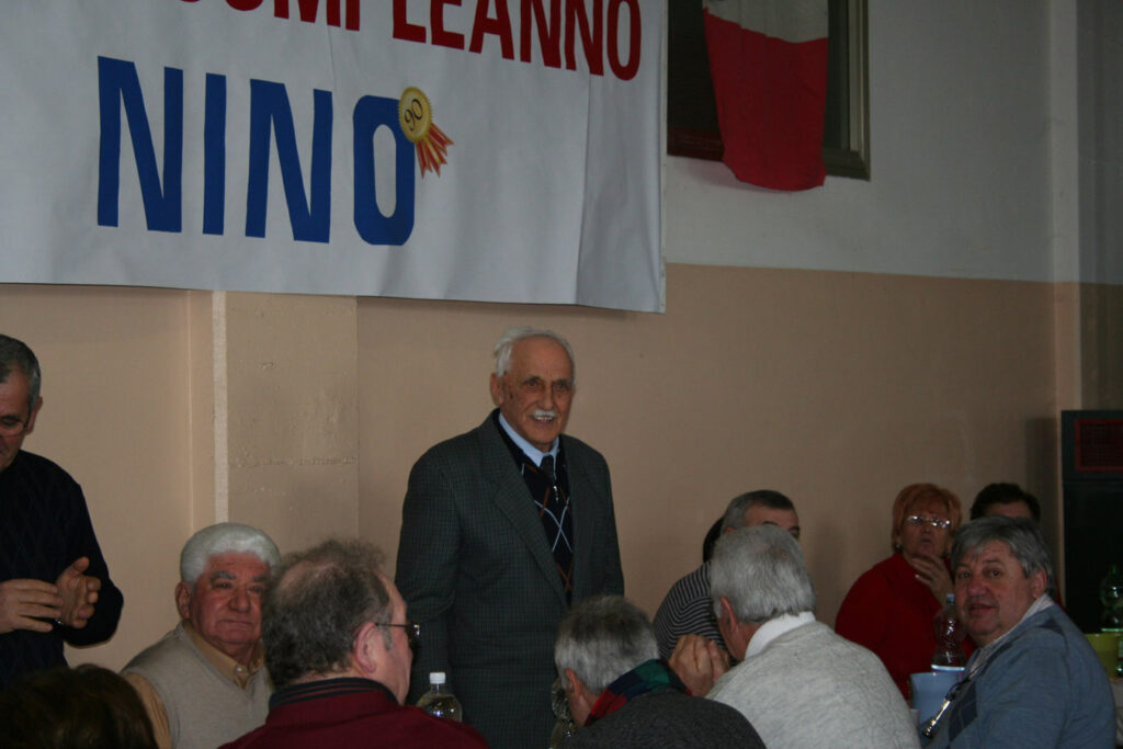 Nino e i suoi 90 anni da alpino