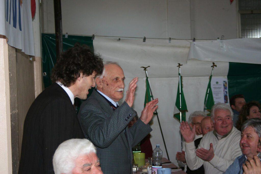 Nino e i suoi 90 anni da alpino