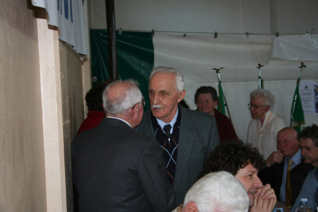Nino e i suoi 90 anni da alpino