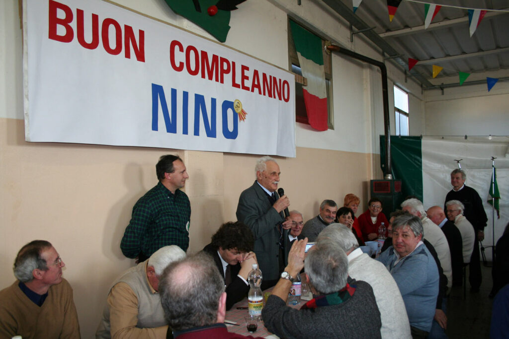 Nino e i suoi 90 anni da alpino