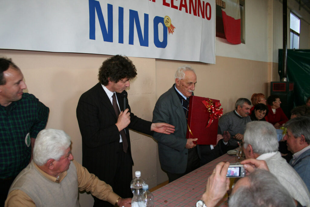 Nino e i suoi 90 anni da alpino