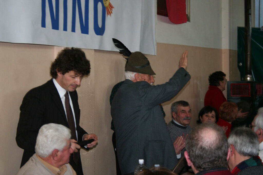 Nino e i suoi 90 anni da alpino