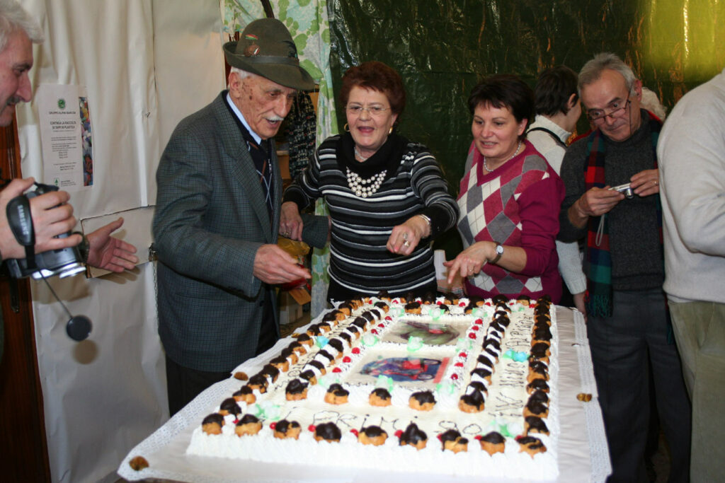 Nino e i suoi 90 anni da alpino