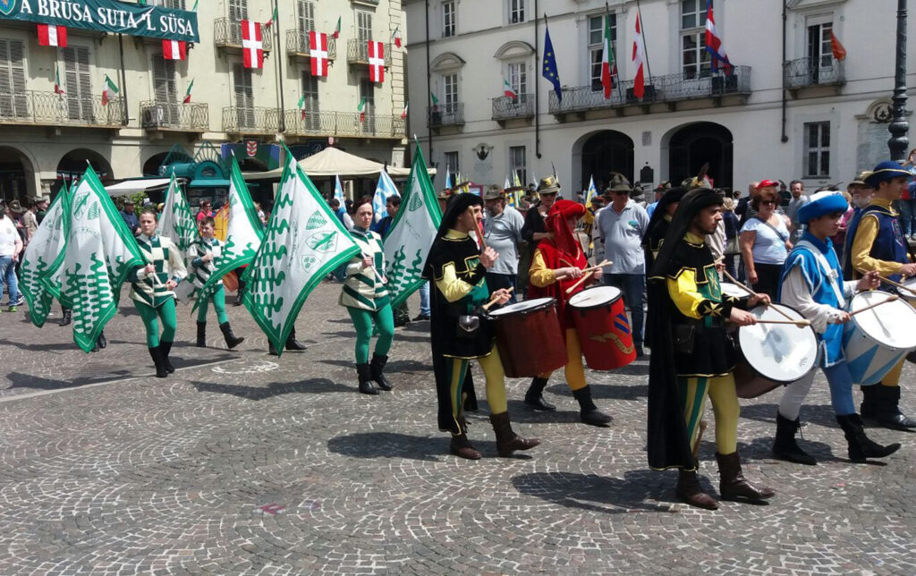 Adunata Asti 2016